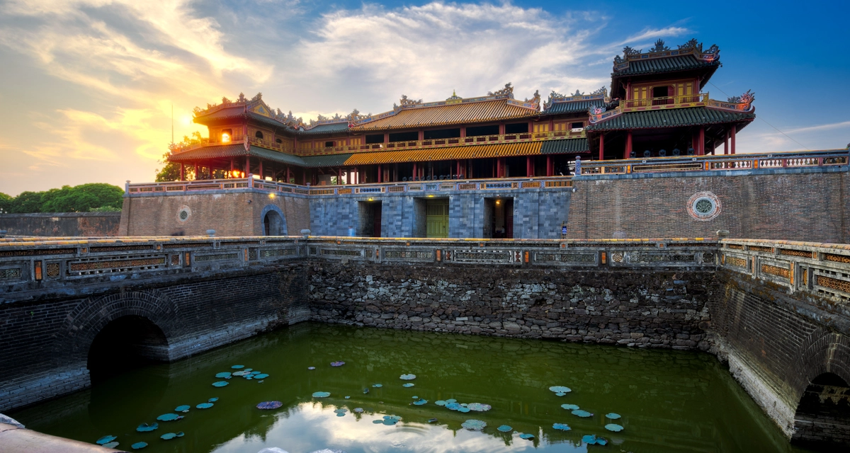 Ngo Mon (Meridian Gate) - Hue