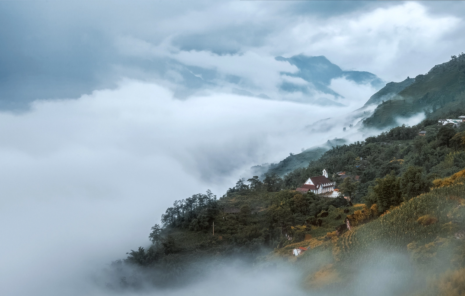 Hau Thao Church in the morning - Sapa